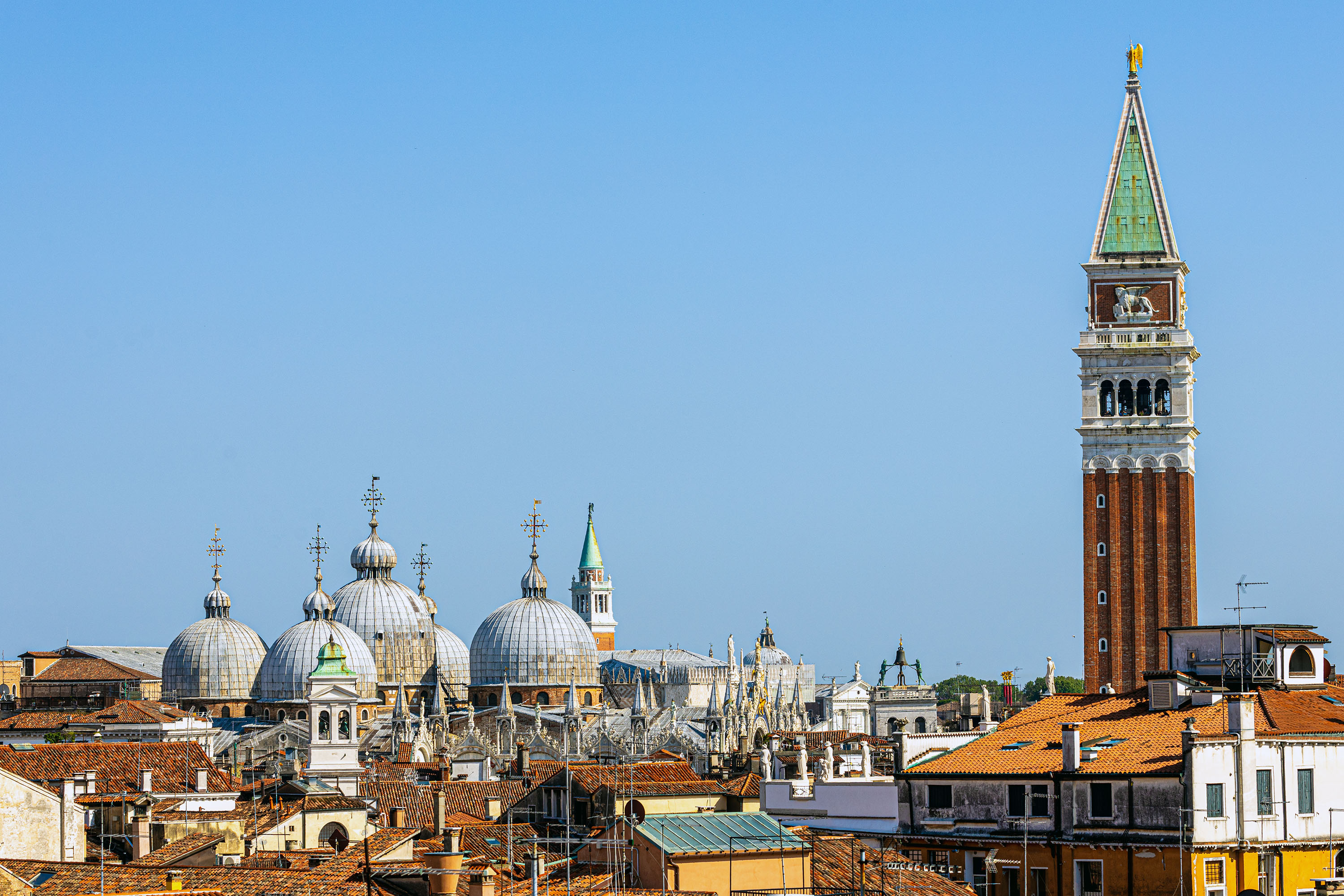 Venedig - Blick von der Terrasse des deutschen Kaufhauses in Richtung Markusplatz